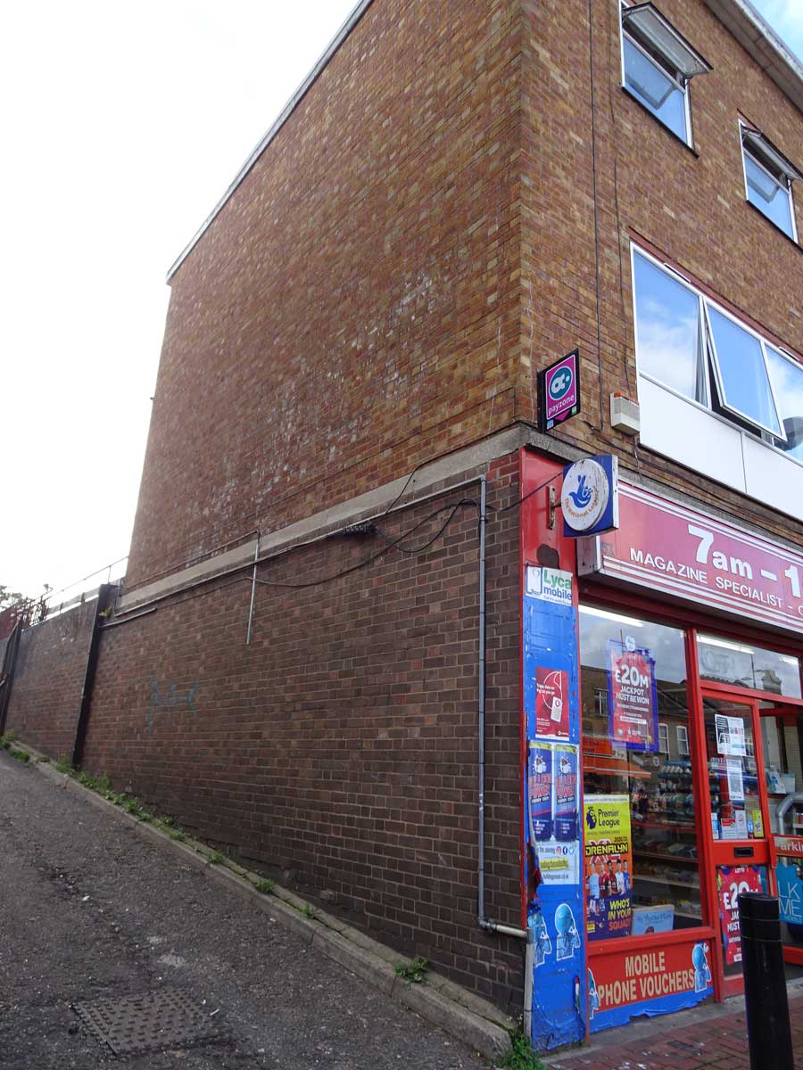 12-Shopfront-display-signs-over-front-and-rear-extraction-flue-Luton-Borough