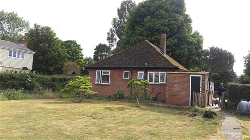 4-erection-of-ground-floor-side-and-rear-extension-and-associated-demolitions-and-works-hertfordshire-council